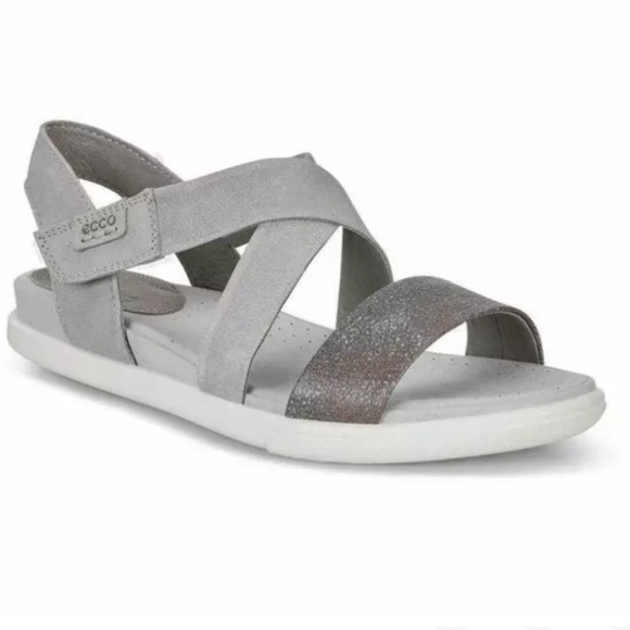 •Ecco• Sandals - Picture 1 of 7